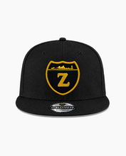 Load image into Gallery viewer, "Z" CROWN BLACK
