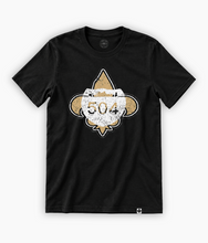 Load image into Gallery viewer, "H🏈ME TEAM" TEE
