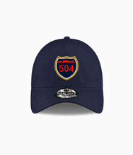 Load image into Gallery viewer, "H🏀ME TE🏈M" DAD HAT

